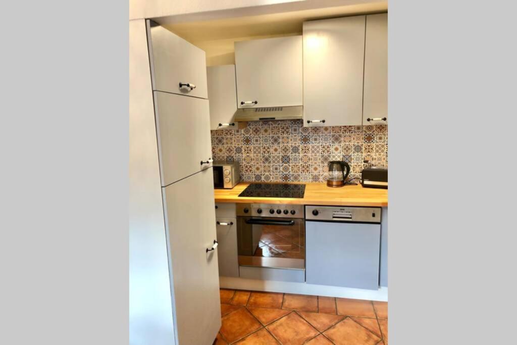 Apartment Zum Goldenen Lowen Inkl. Parkplatz & Wlan Erfurt Exteriér fotografie